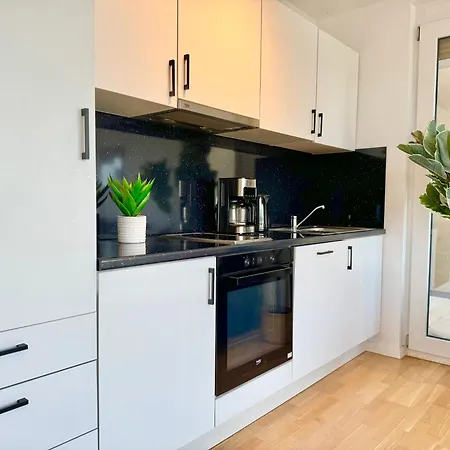 דירה Modern With Balcony Near Vienna